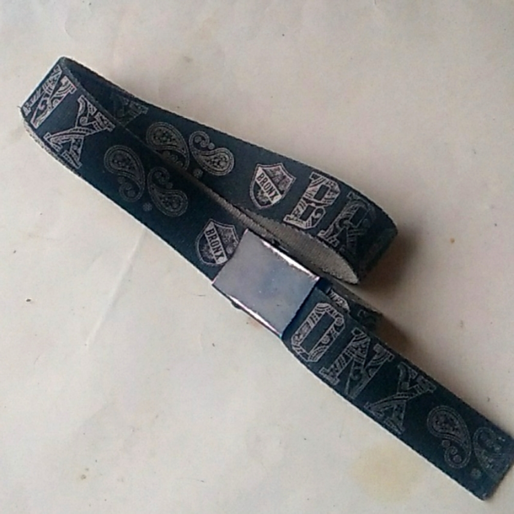 Men's  streetwear style black belt